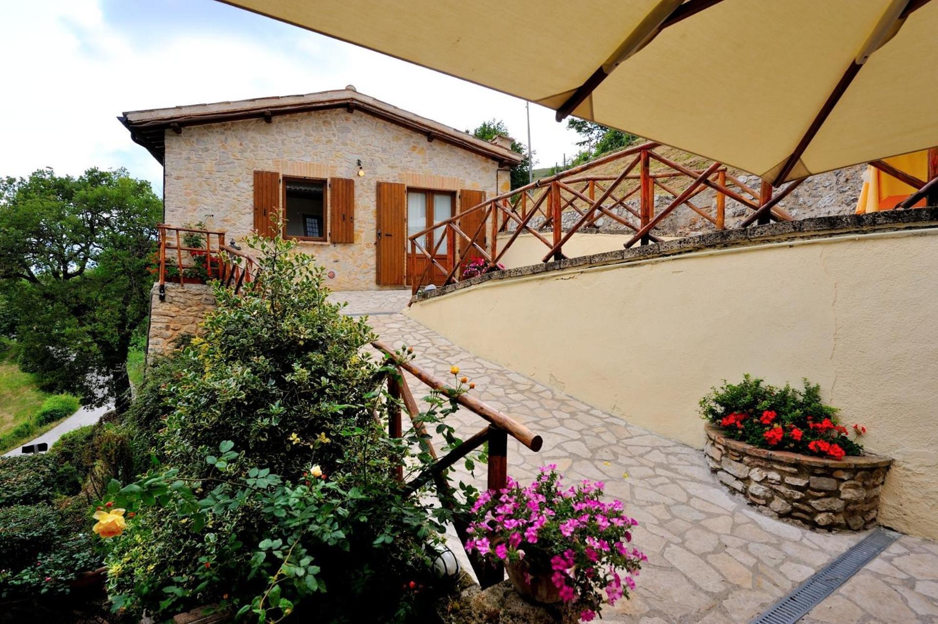 Agriturismo Pettino Campello sul Clitunno Extérieur photo
